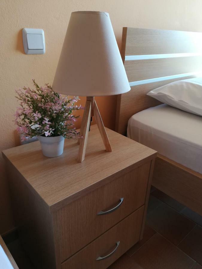 Eleftheria'S Apartments إيراتيني المظهر الخارجي الصورة