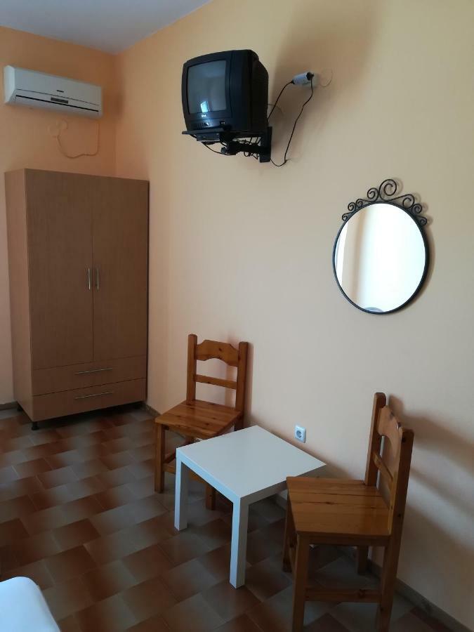 Eleftheria'S Apartments إيراتيني المظهر الخارجي الصورة